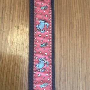 Authentic Vineyard Vines brass buckle clams belt